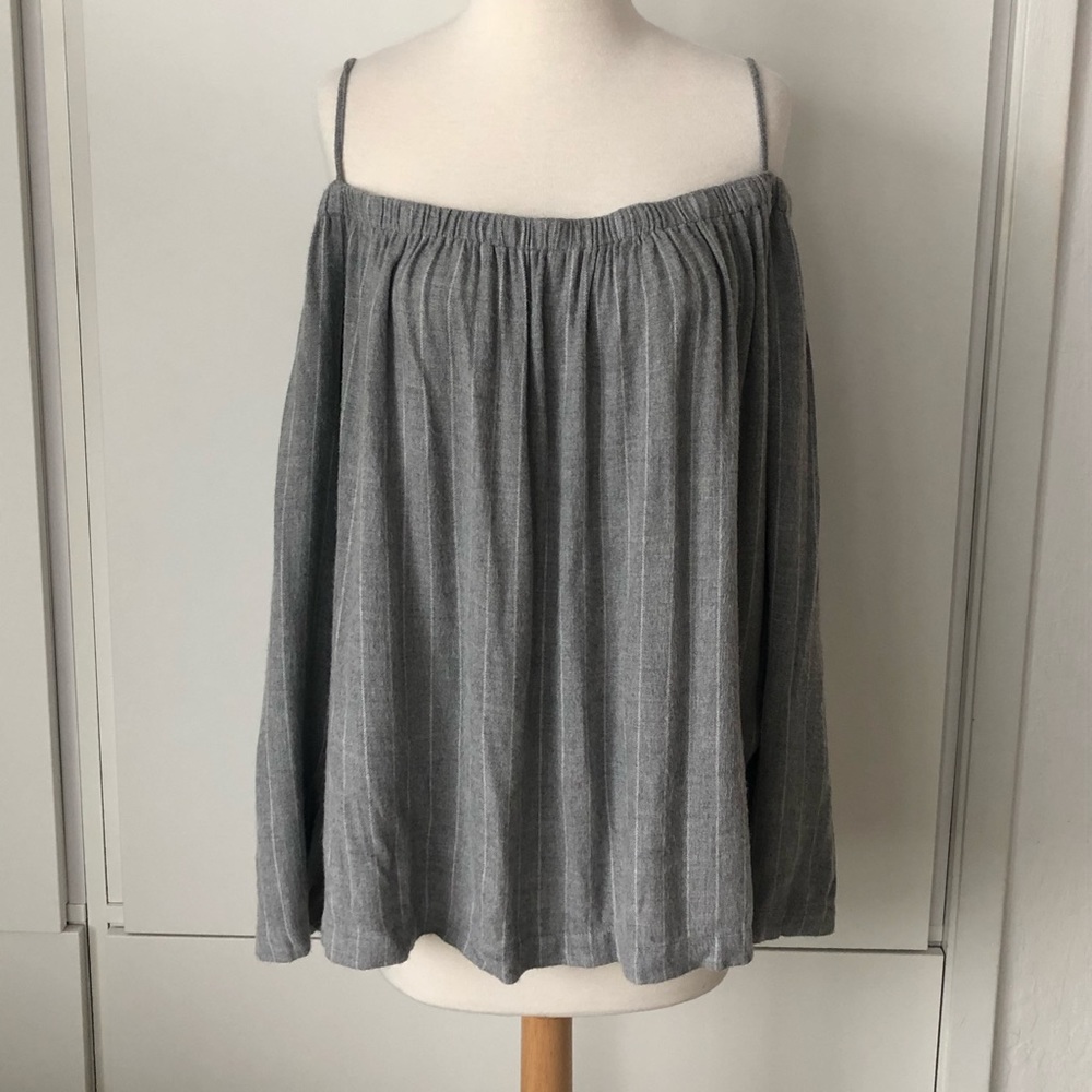 Anthropologie Cloth & Stone Off Shoulder Top